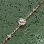 Load image into Gallery viewer, Diamond Flower Bracelet
